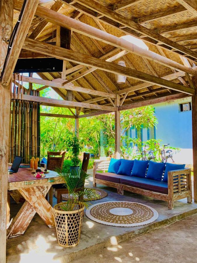 Oasis Villas ギリ・トラワンガン エクステリア 写真