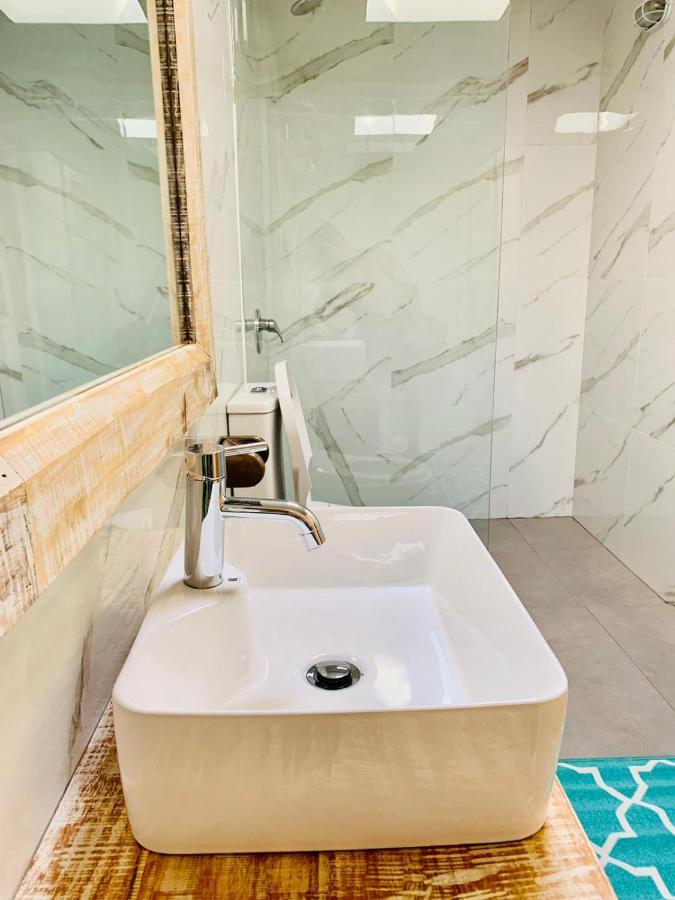 Oasis Villas ギリ・トラワンガン エクステリア 写真
